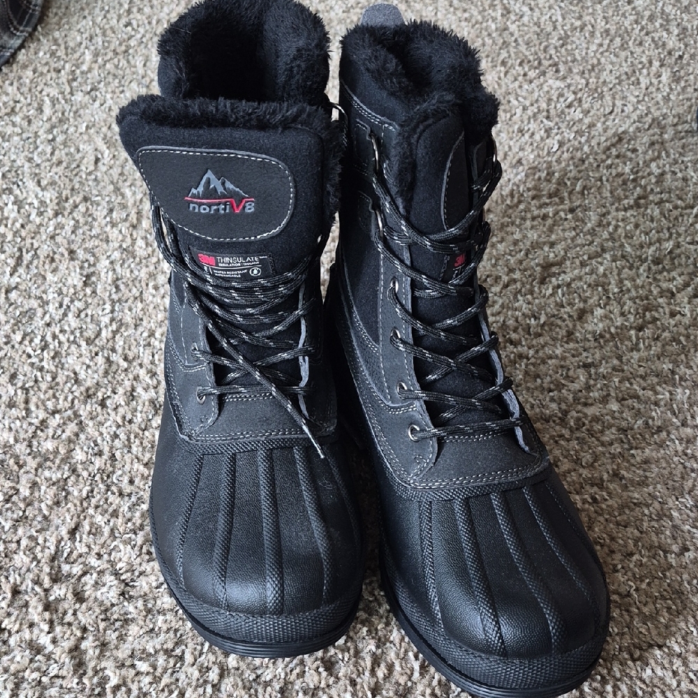Avenue Black Fur-Lined Footwear